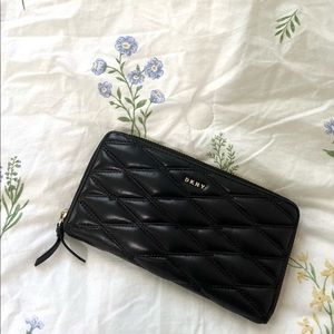 DKNY long cushion wallet
